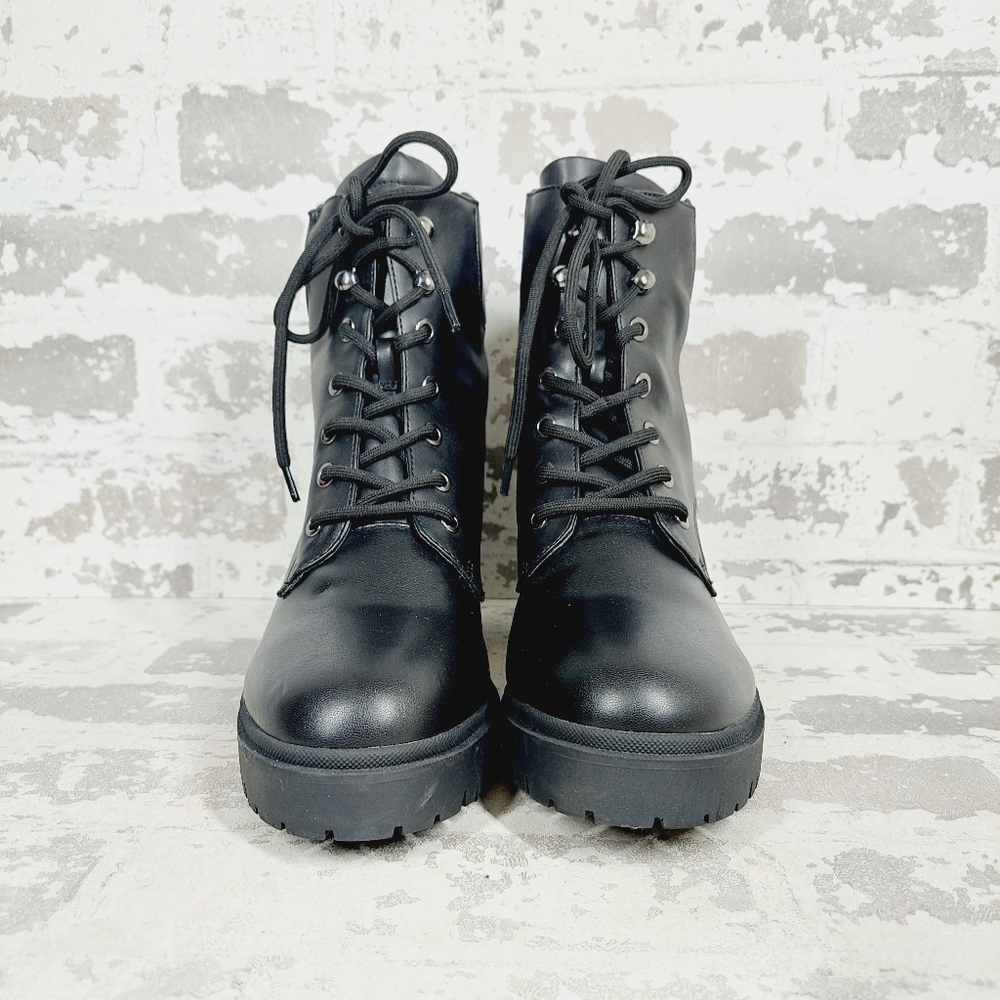 New Aerosoles Esen Faux Leather Lace Up Boots K568 - Picture 3 of 12
